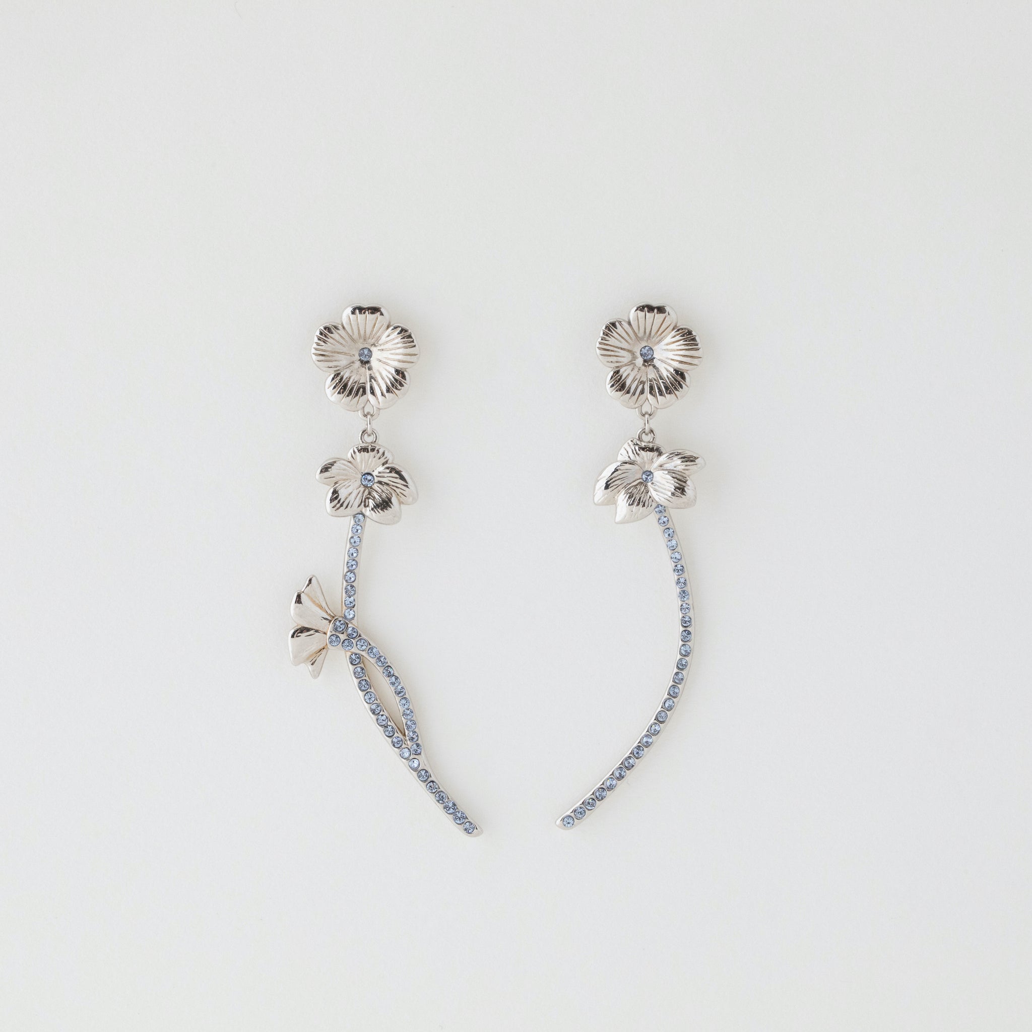 SWAROVSKI LONG FLOWER EARRINGS PLATINUM