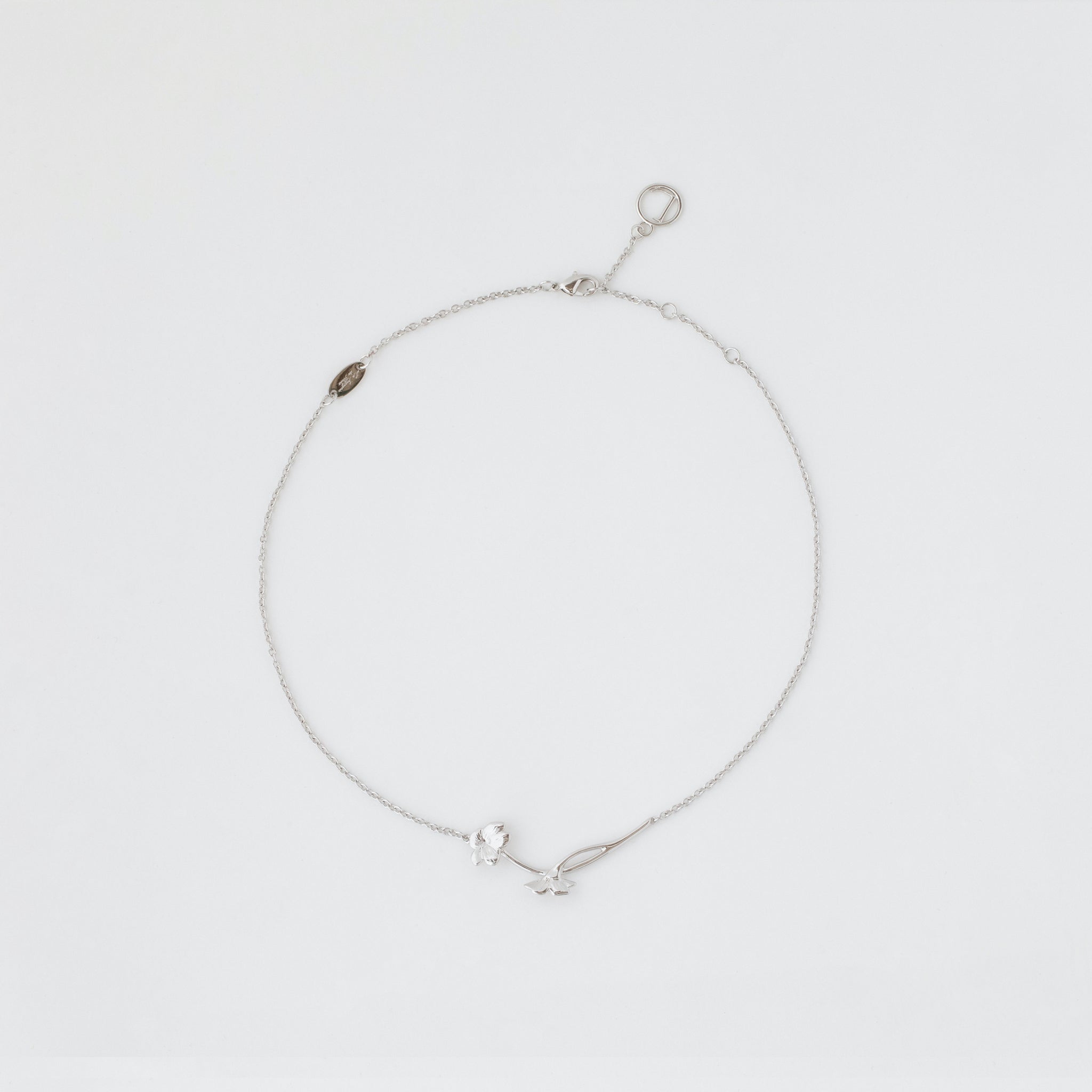 LONG FLOWER NECKLACE PLATINUM